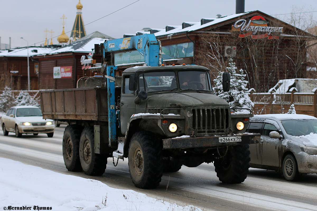 Саха (Якутия), № В 266 КХ 14 — Урал-375 (общая модель)