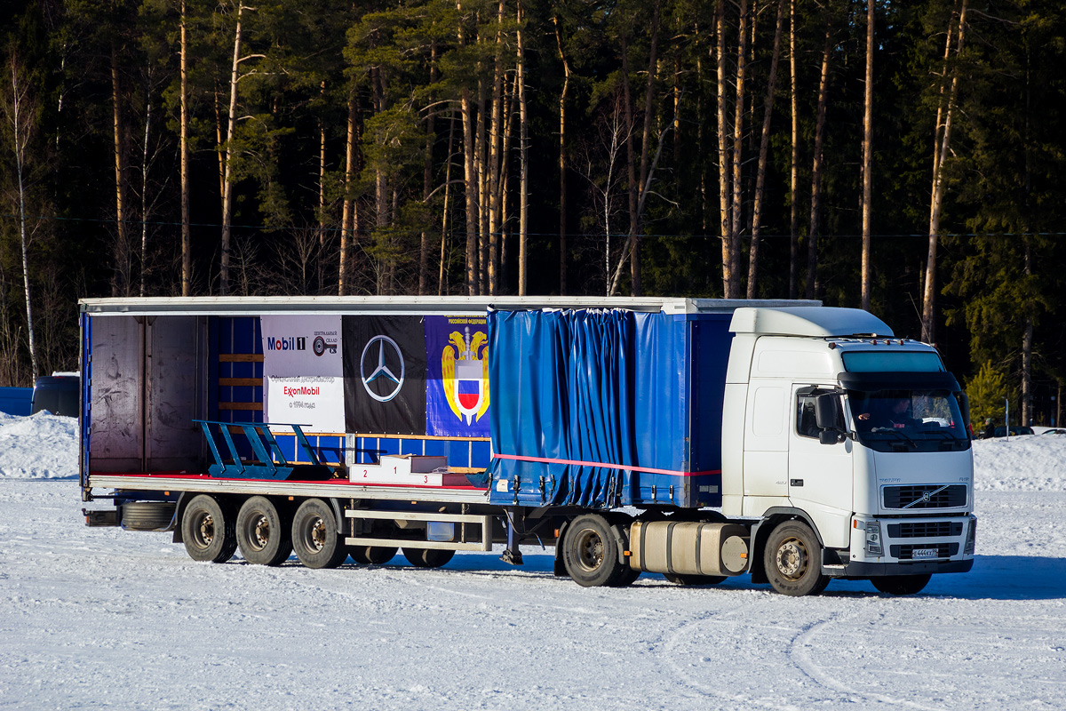 Москва, № Е 444 КХ 99 — Volvo ('2002) FH12.420