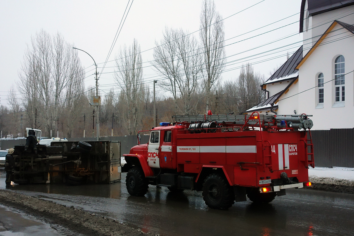 Саратовская область, № У 853 АА 64 — Урал-43206-41