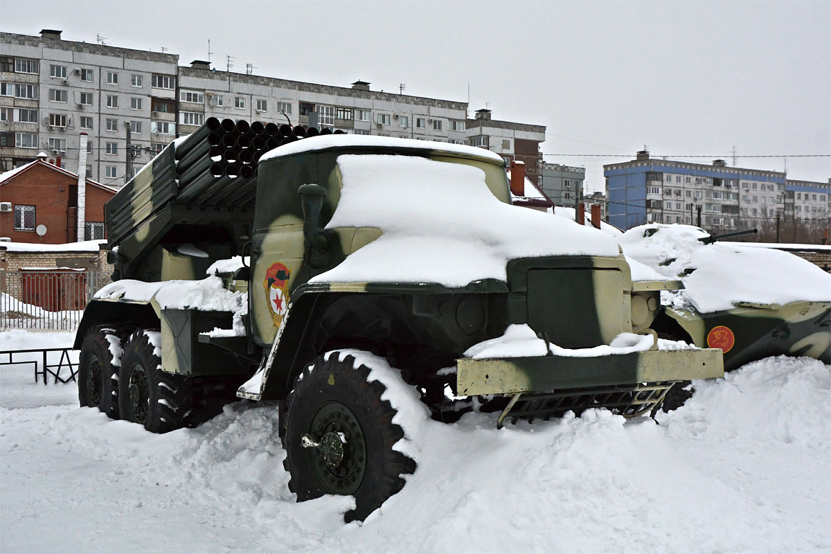 Самарская область, № (63) Б/Н 0111 — Урал-375Е