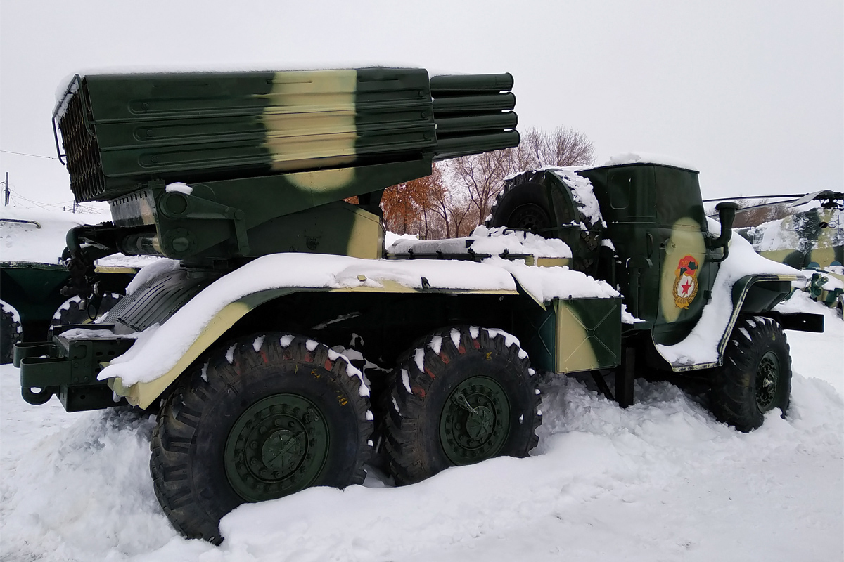 Самарская область, № (63) Б/Н 0111 — Урал-375Е