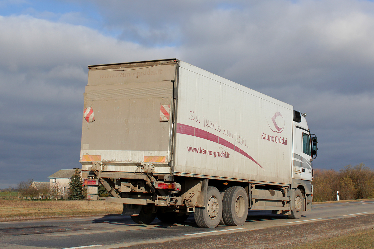 Литва, № FAT 340 — Mercedes-Benz Actros ('2003) 2544