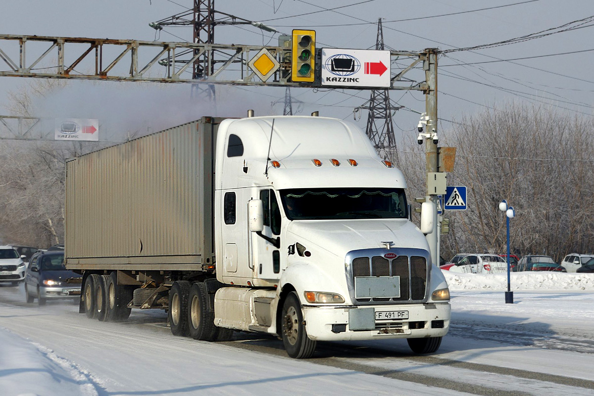 Восточно-Казахстанская область, № F 491 PF — Peterbilt 387