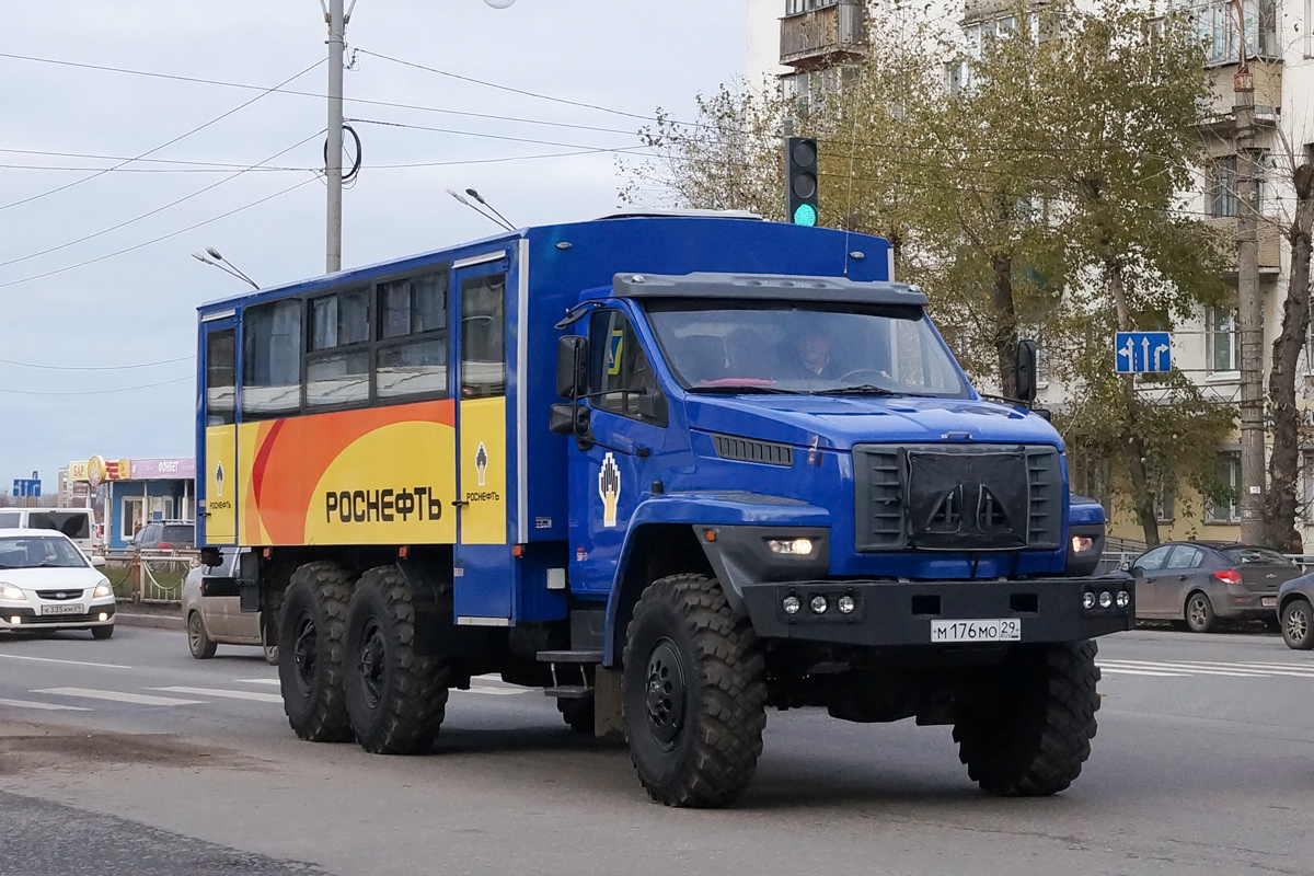 Архангельская область, № М 176 МО 29 — Урал NEXT 3255-71