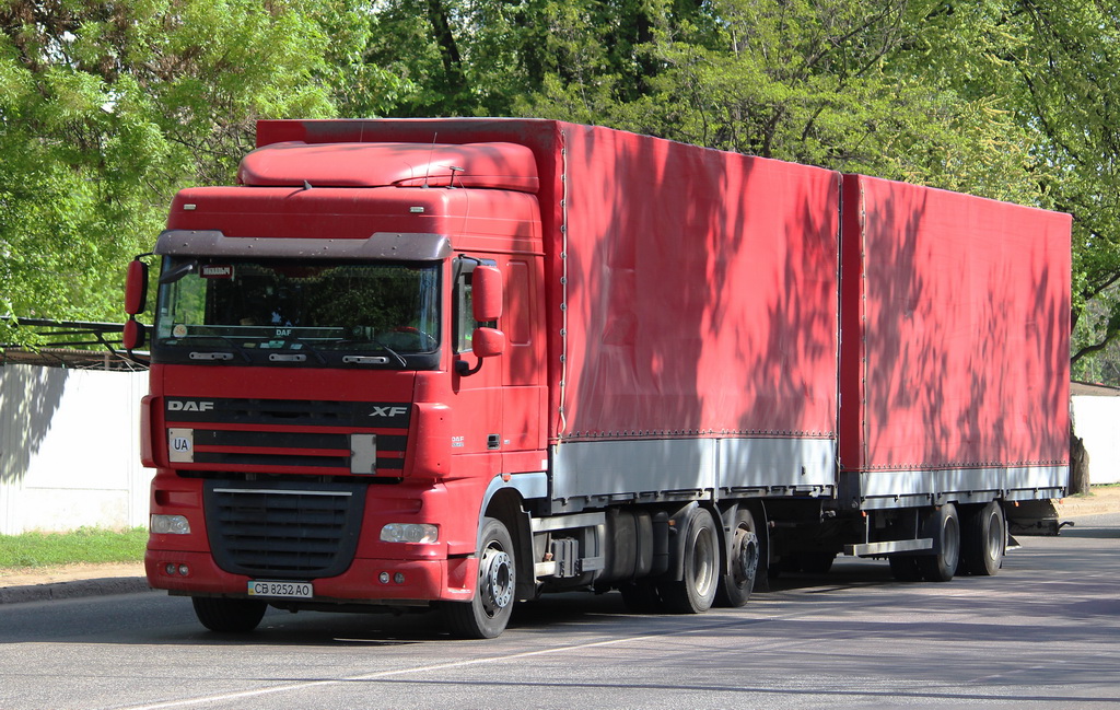 Черниговская область, № СВ 8252 АО — DAF XF105 FAR