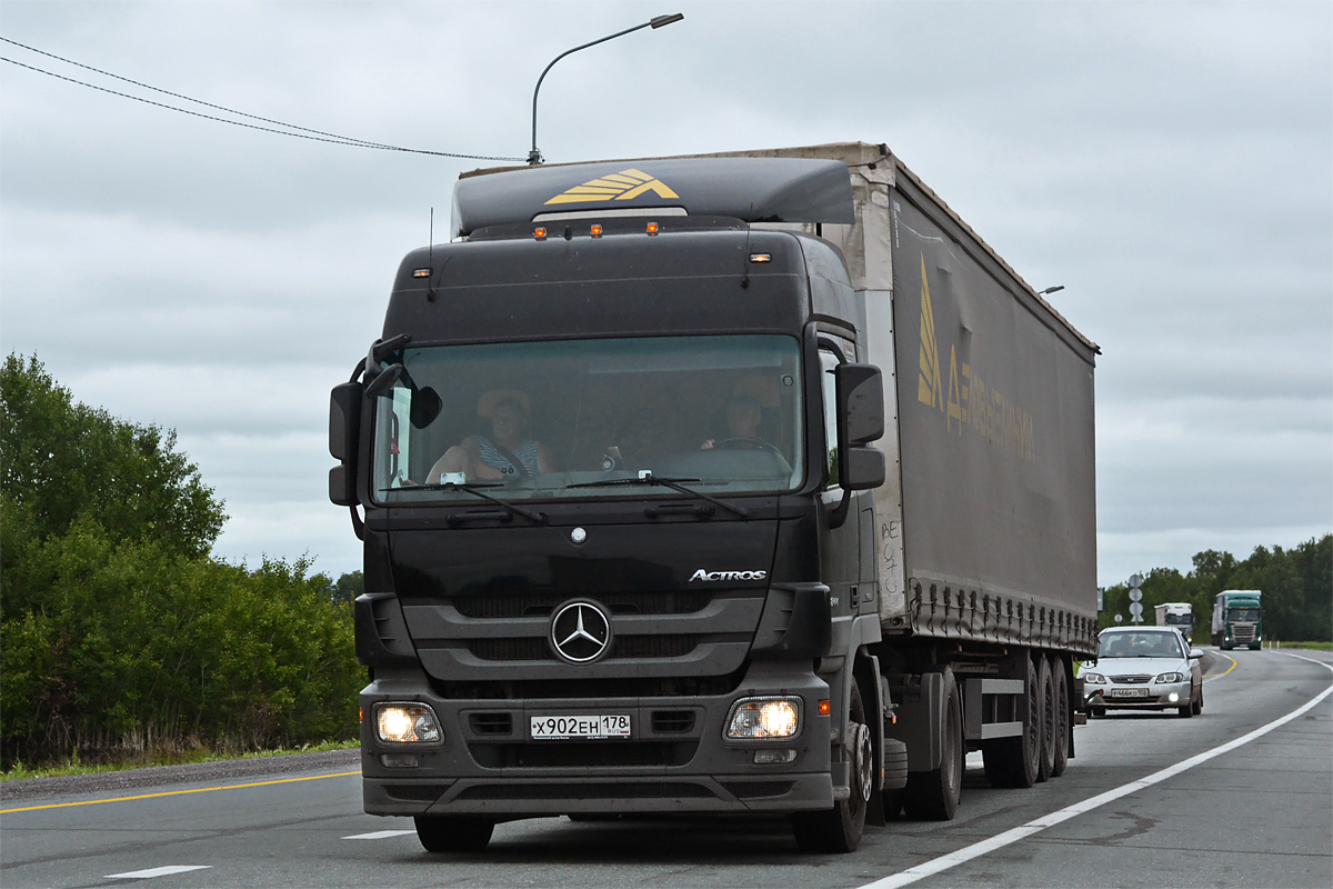 Санкт-Петербург, № Х 902 ЕН 178 — Mercedes-Benz Actros ('2009)