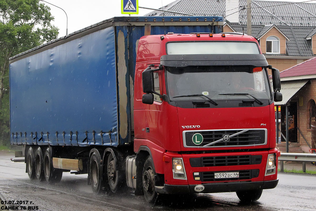 Костромская область, № О 592 ВС 44 — Volvo ('2002) FH12.480