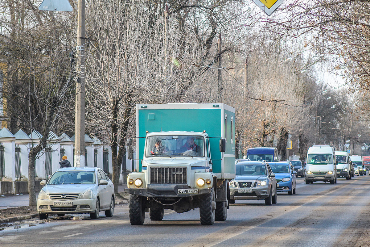 Тверская область, № К 898 РН 69 — ГАЗ-33081 «Садко»