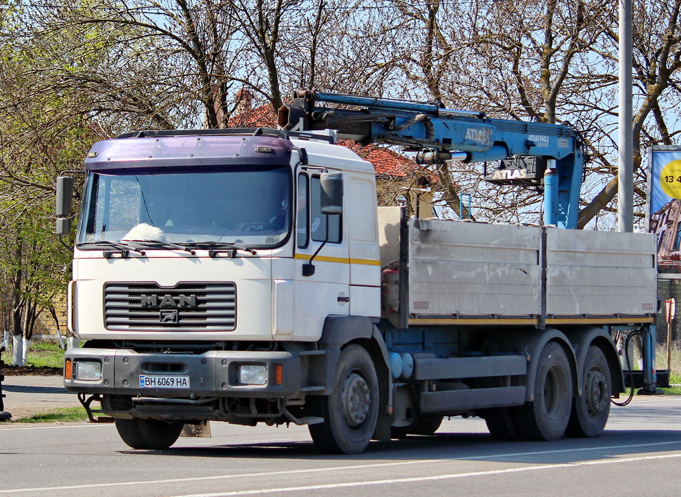 Одесская область, № ВН 6069 НА — MAN F2000 22.xxx (общая)