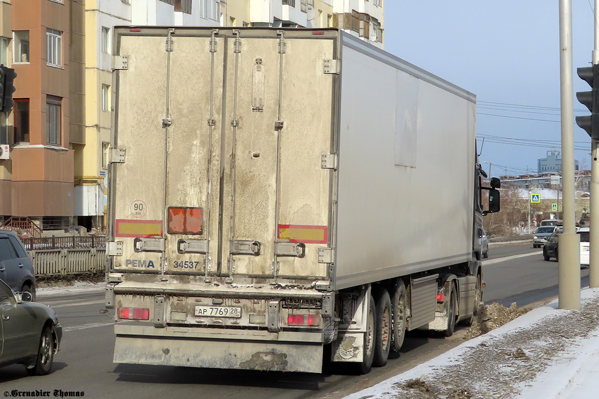 Амурская область, № К 626 ВК 28 — Scania ('2013) R480; Амурская область, № АР 7769 28 — Krone SDR 27