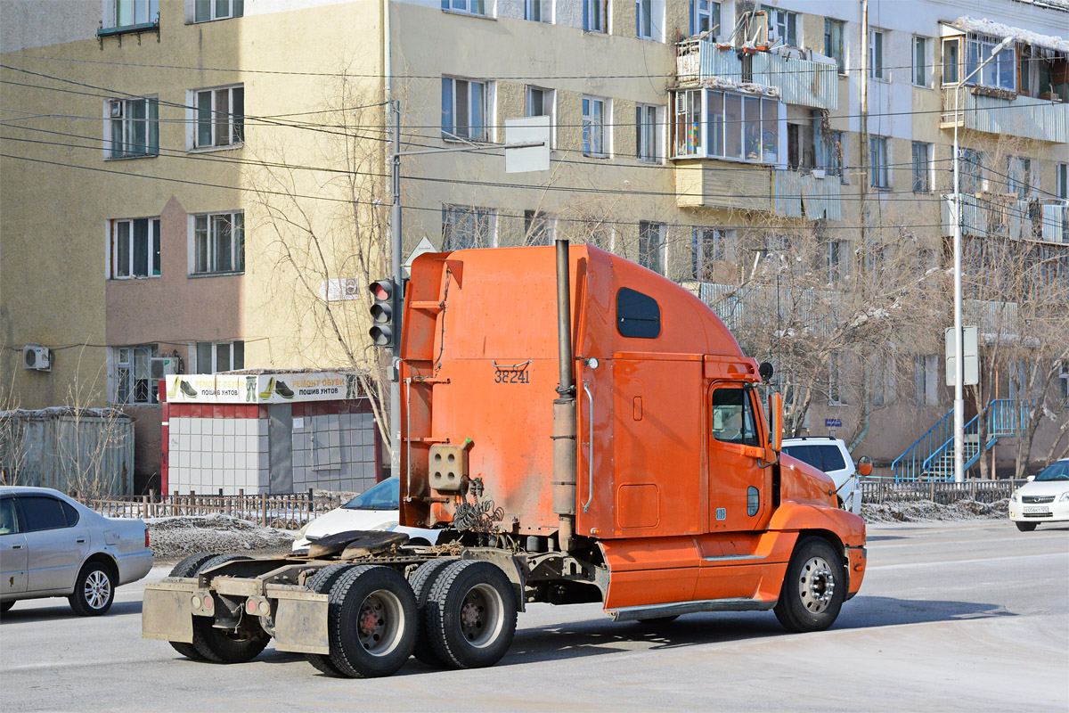 Саха (Якутия), № А 626 УН 96 — Freightliner Century Class