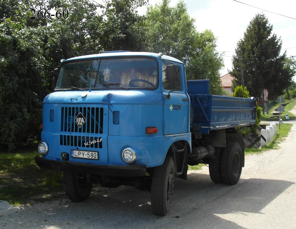 Венгрия, № LPY-582 — IFA W50LA/K, LA/Z