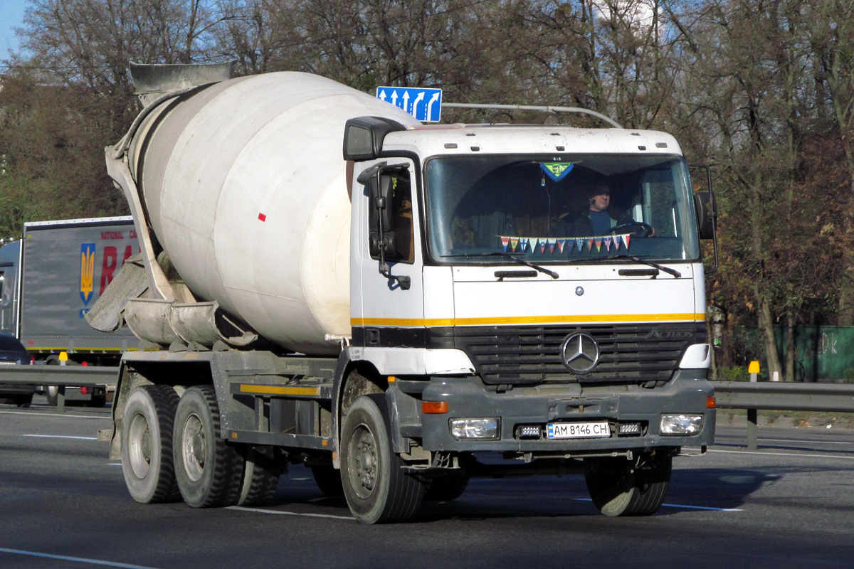 Житомирская область, № АМ 8146 СН — Mercedes-Benz Actros ('1997)