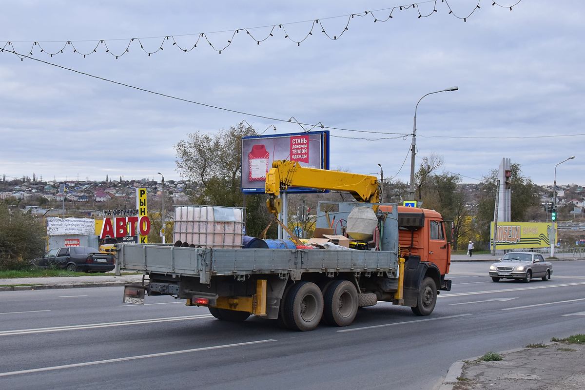 Волгоградская область, № Р 070 ОМ 34 — КамАЗ-53215-15 [53215R]