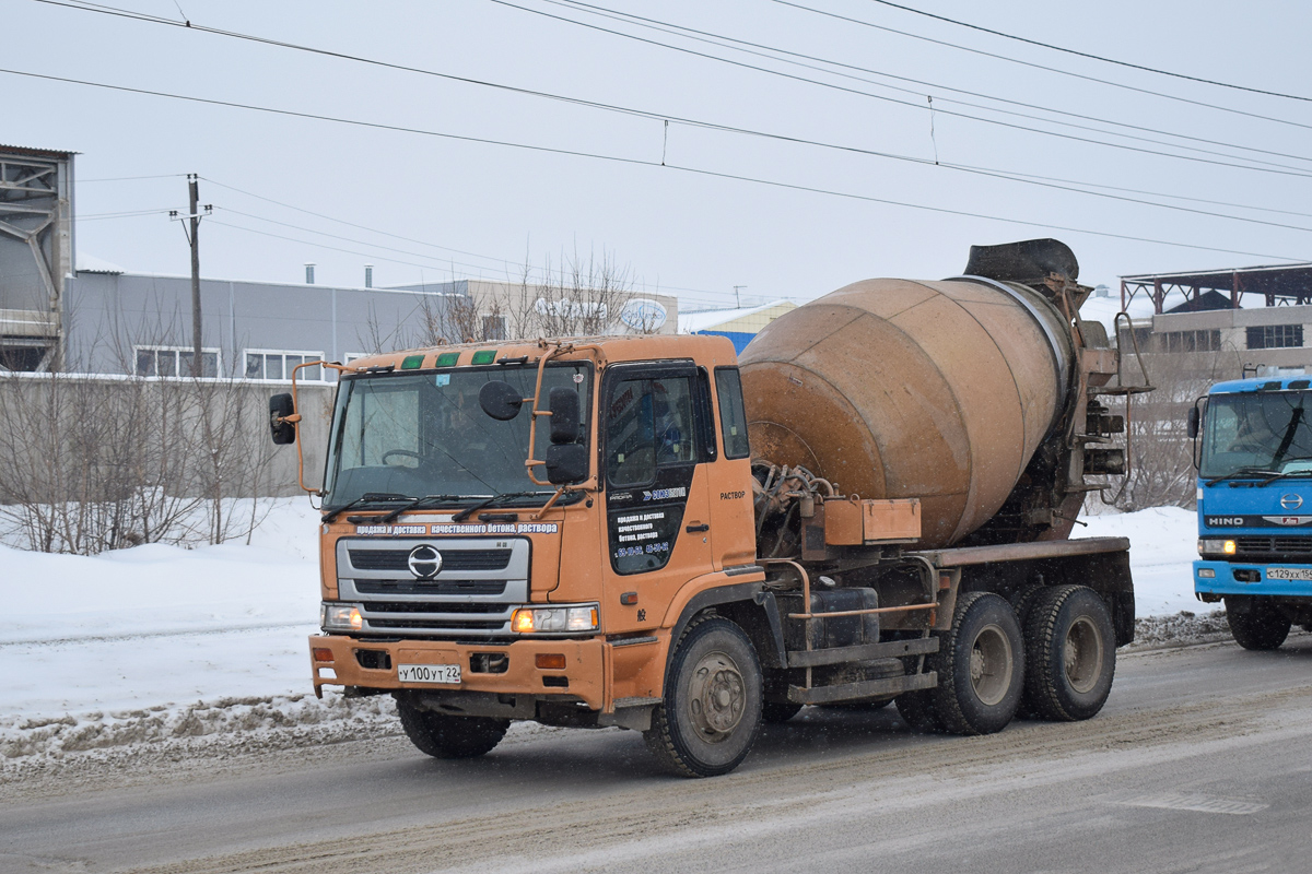 Алтайский край, № У 100 УТ 22 — Hino Profia