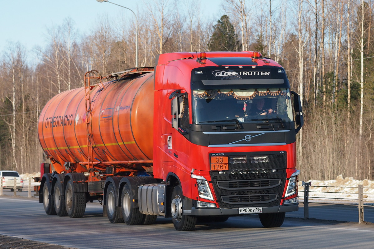 Ханты-Мансийский автоном.округ, № В 900 КУ 186 — Volvo ('2012) FH.420