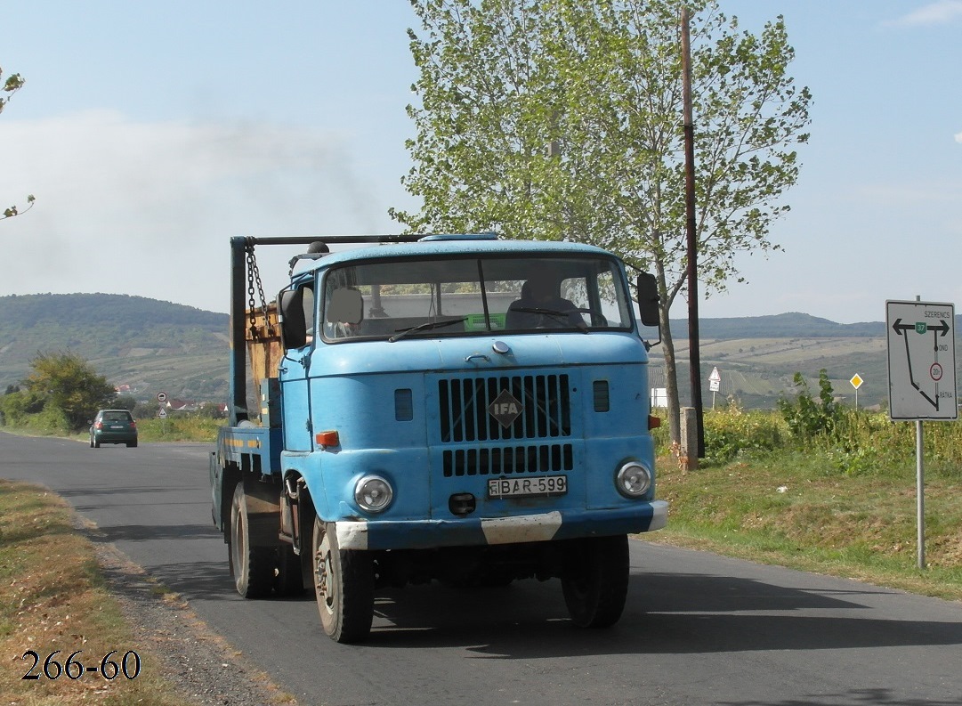 Венгрия, № BAR-599 — IFA W50LA/K, LA/Z; Венгрия — Сбор винограда в Венгрии