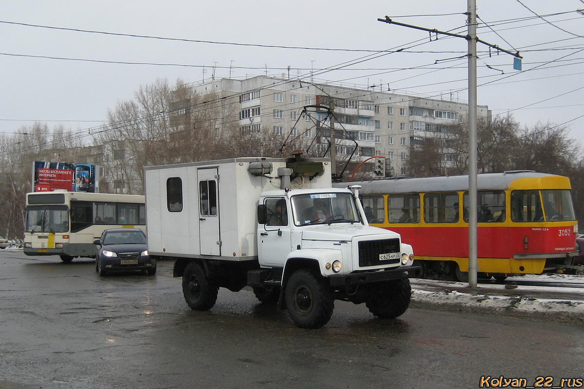 Алтайский край, № С 625 НР 22 — ГАЗ-33081 «Садко»