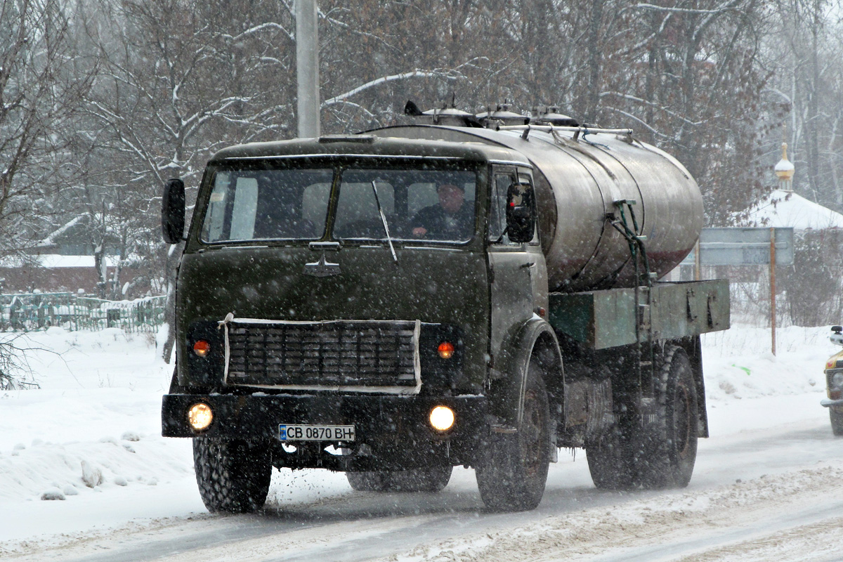 Черниговская область, № СВ 0870 ВН — МАЗ-5334