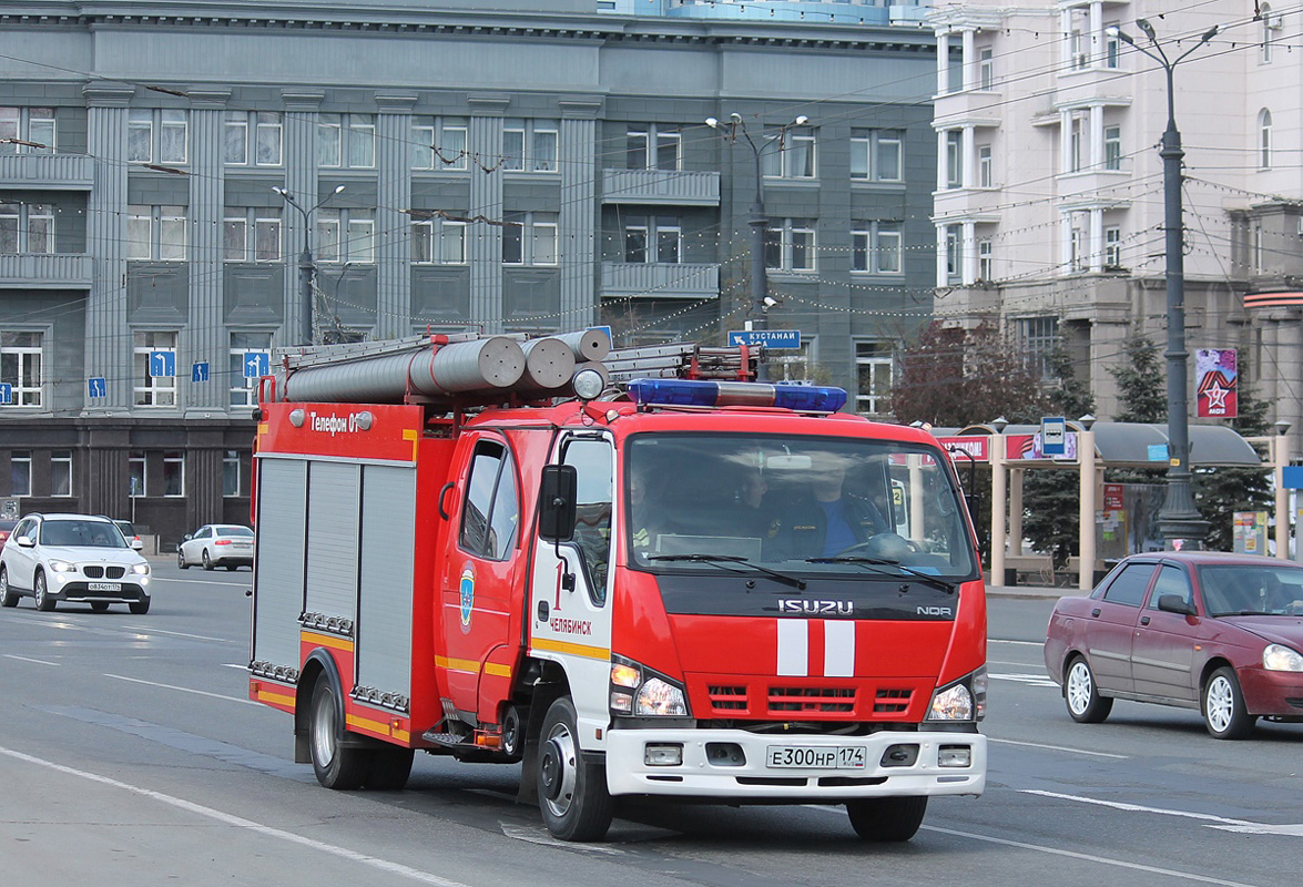 Челябинская область, № Е 300 НР 174 — Isuzu NQR75 [Z7X]