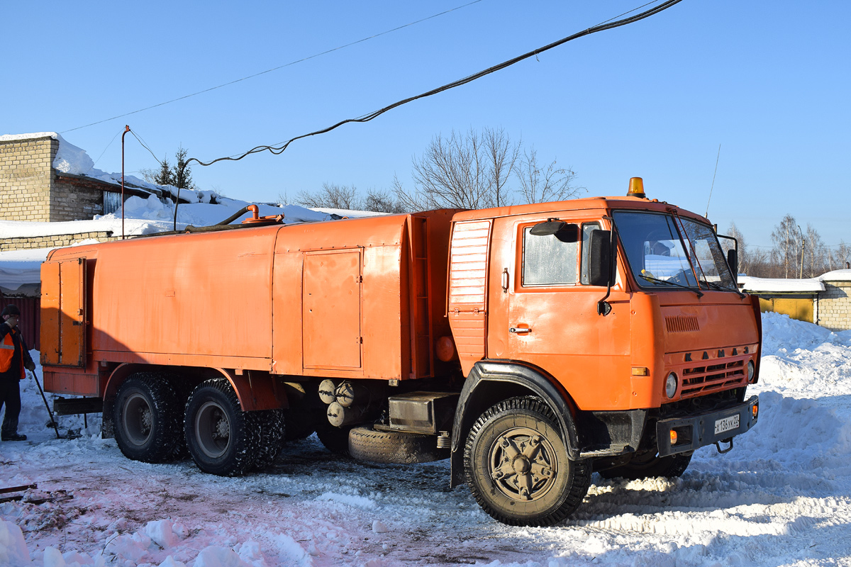 Алтайский край, № Х 136 УК 22 — КамАЗ-53212