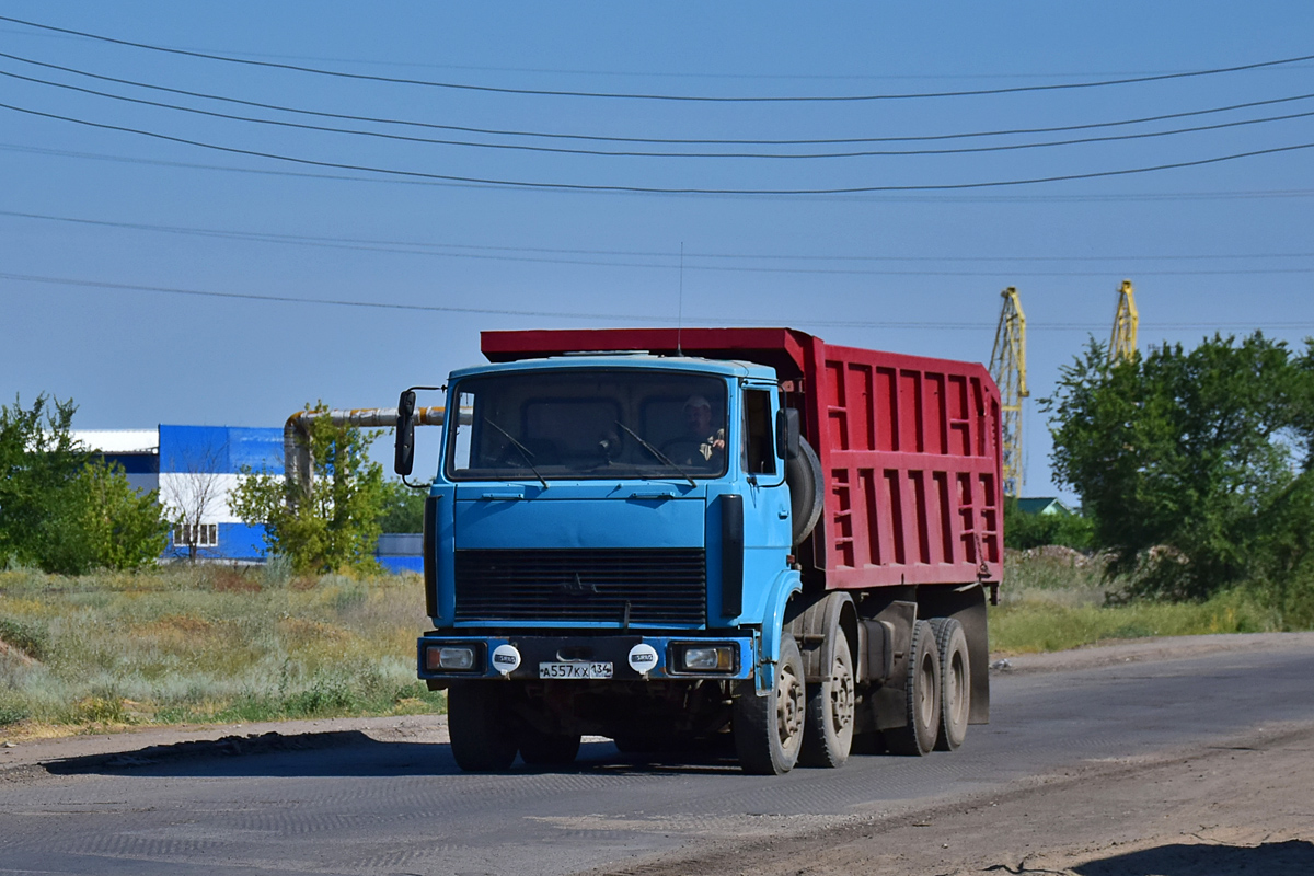 Волгоградская область, № А 557 КХ 134 — МЗКТ-69237