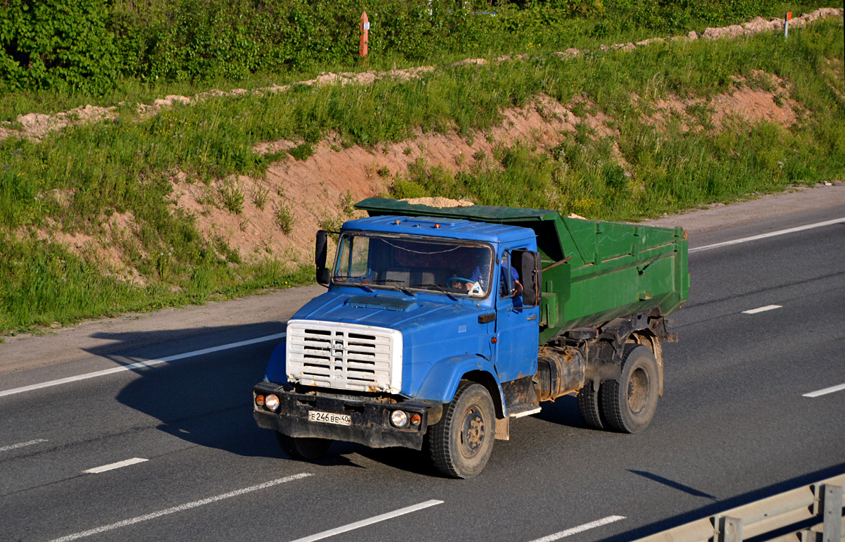 Калужская область, № Е 246 ВЕ 40 — ЗИЛ-452632