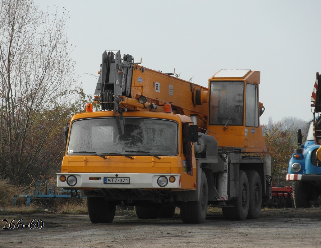 Венгрия, № MTZ-371 — Tatra 815 PJ