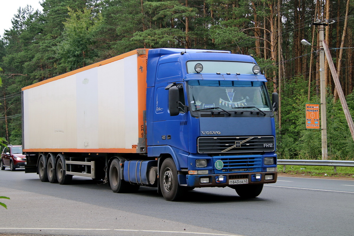 Кировская область, № Т 643 ОА 43 — Volvo ('1993) FH12.420