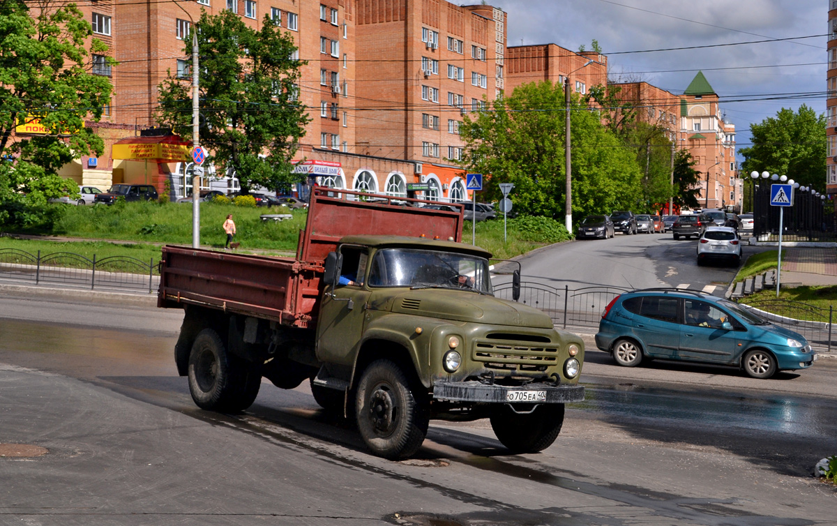 Калужская область, № О 705 ЕА 40 — ЗИЛ-431412