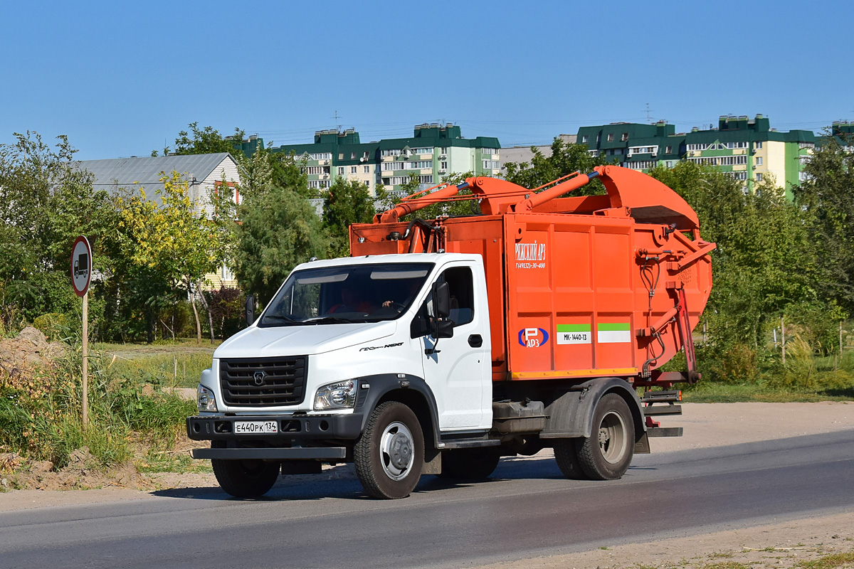 Волгоградская область, № Е 440 РК 134 — ГАЗ-C41R13