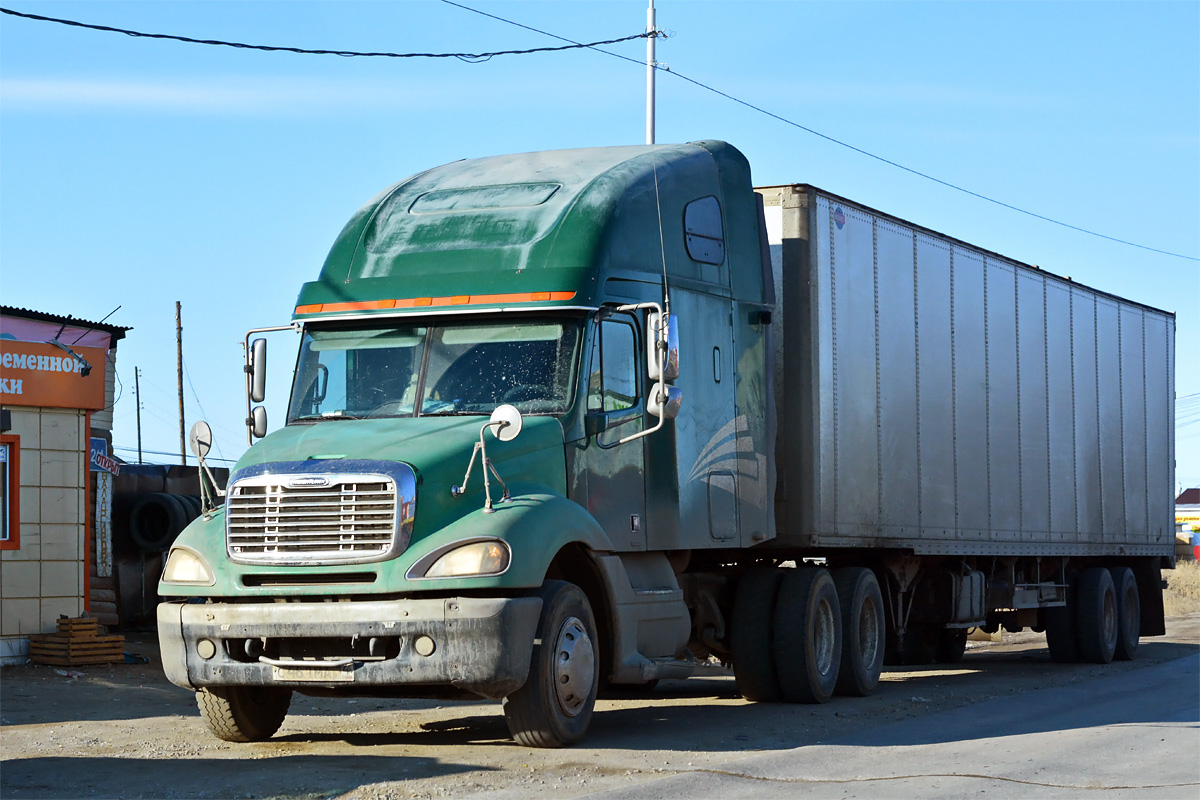 Саха (Якутия), № С 461 МА 14 — Freightliner Columbia