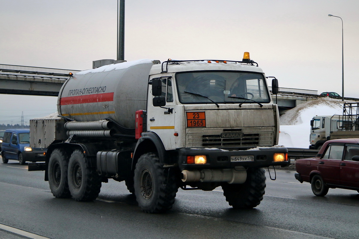 Санкт-Петербург, № Н 649 УУ 178 — КамАЗ-43118-10 [43118K]