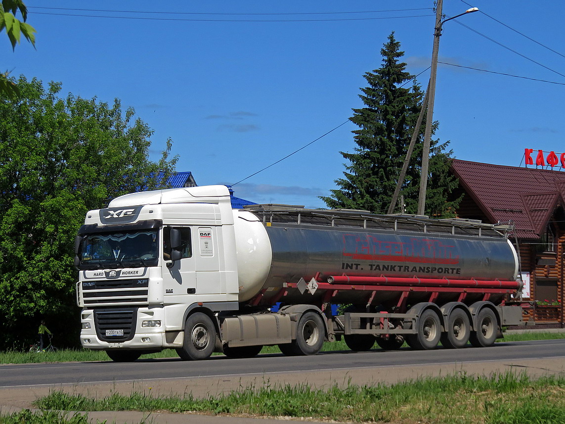 Кировская область, № У 230 ТА 43 — DAF XF105 FT