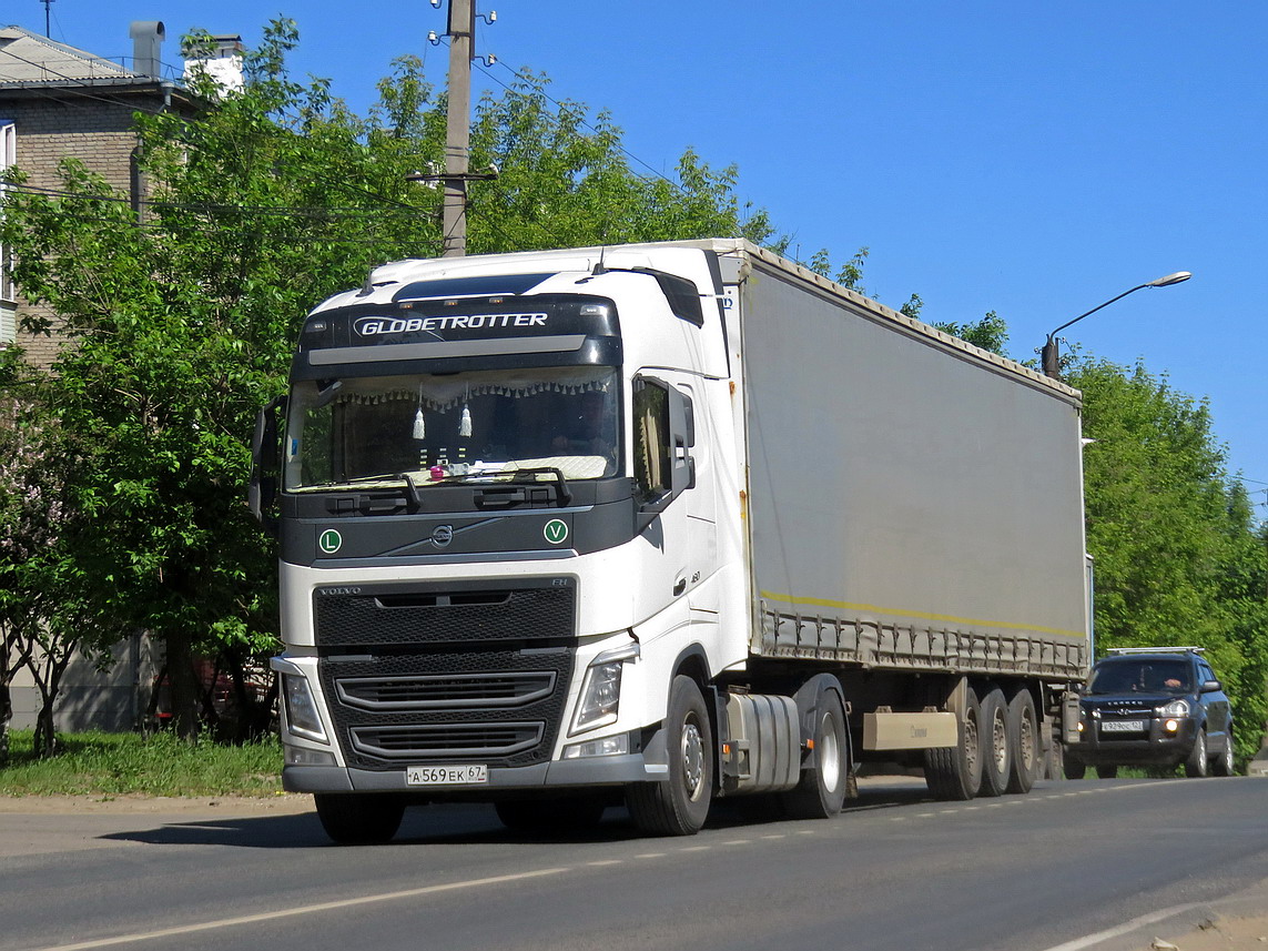 Смоленская область, № А 569 ЕК 67 — Volvo ('2012) FH.460 [X9P]