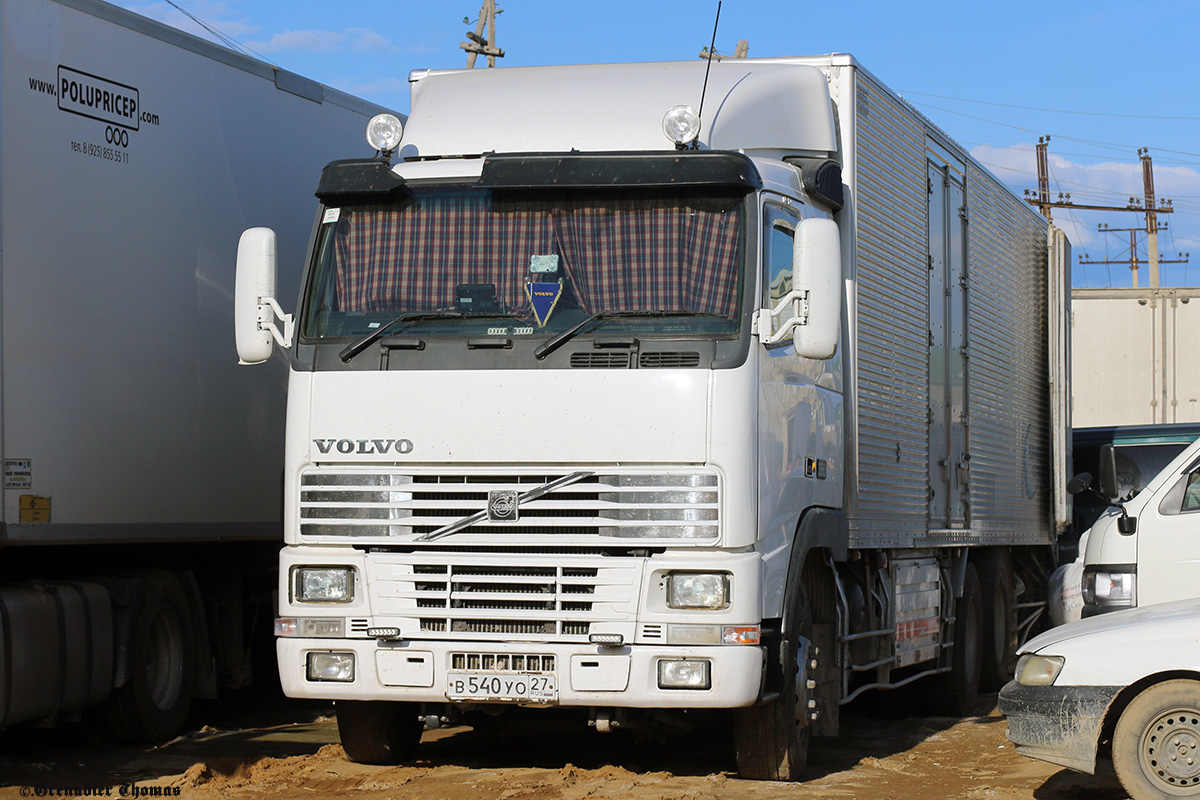 Хабаровский край, № В 540 УО 27 — Volvo ('1993) FH12.380