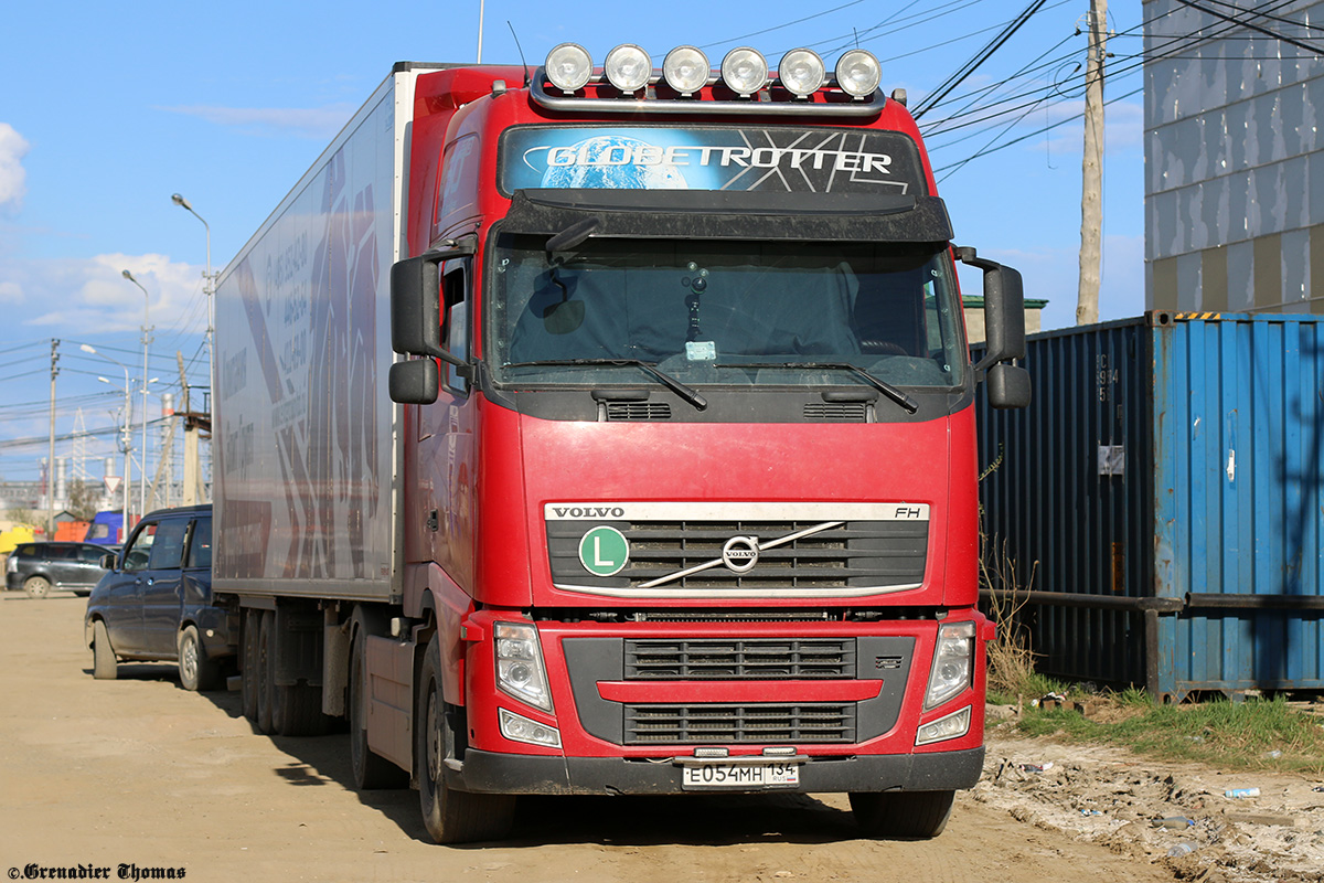 Волгоградская область, № Е 054 МН 134 — Volvo ('2008) FH.460