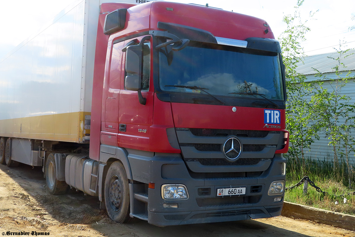 Киргизия, № 08 660 AA — Mercedes-Benz Actros ('2009) 1848