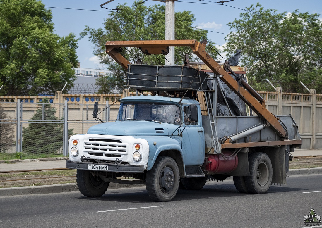 Восточно-Казахстанская область, № F 834 NVM — ЗИЛ-431810