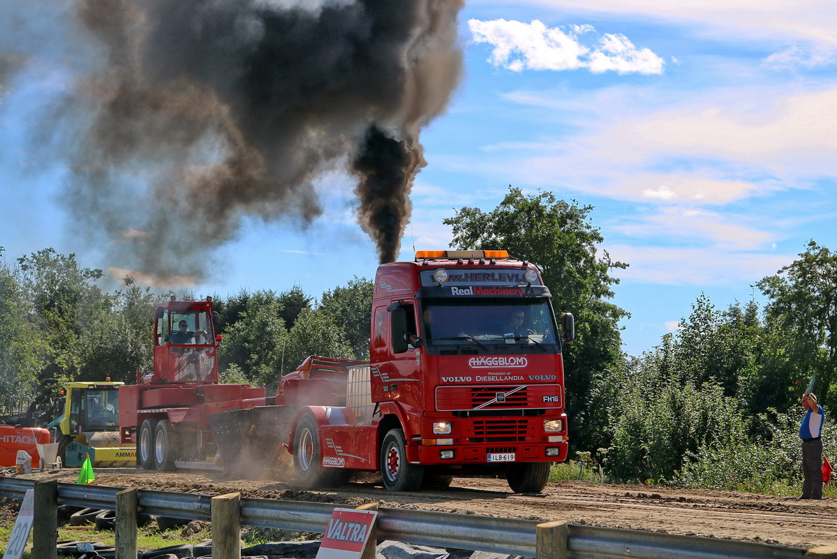 Финляндия, № ILB-619 — Volvo ('1993) FH16.520