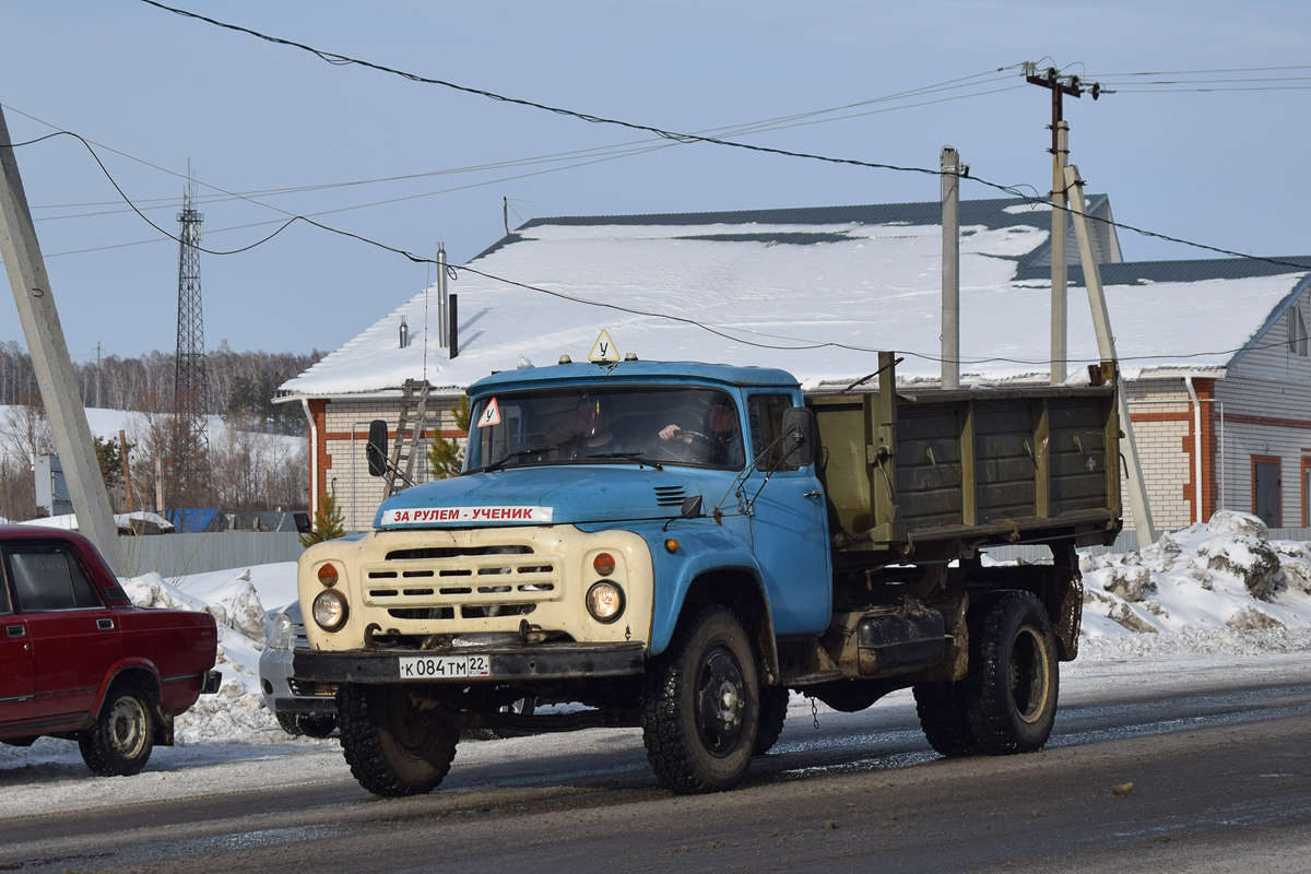 Алтайский край, № К 084 ТМ 22 — ЗИЛ-495710