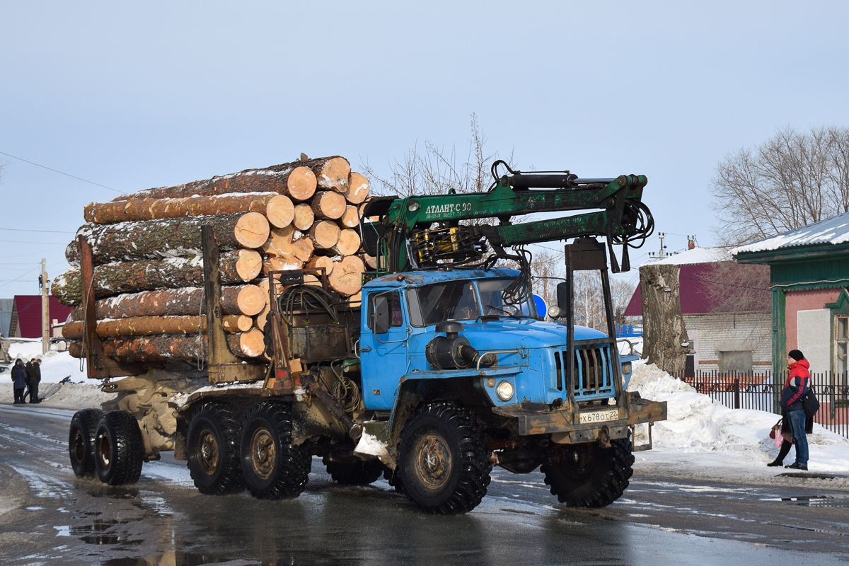 Алтайский край, № Х 678 ОТ 22 — Урал-43204-41