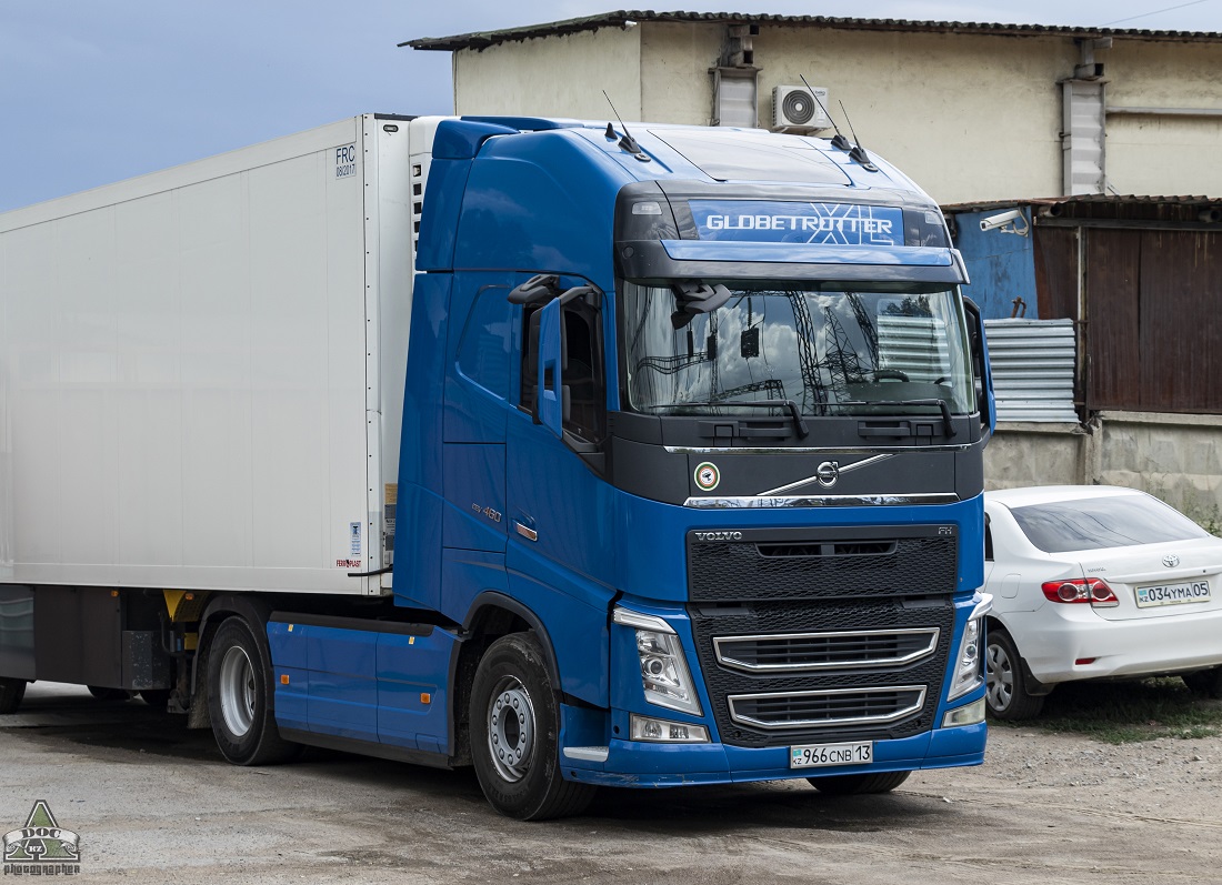 Туркестанская область, № 966 CNB 13 — Volvo ('2012) FH.460