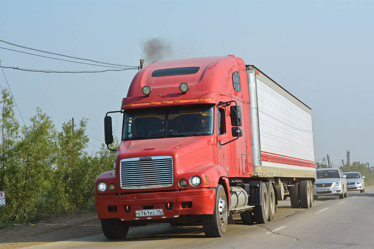 Саха (Якутия), № О 761 КС 14 — Freightliner Century Class