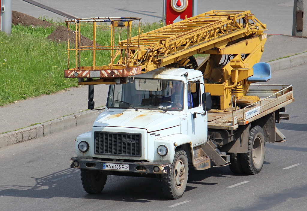 Киев, № АА 6165 РС — ГАЗ-3309