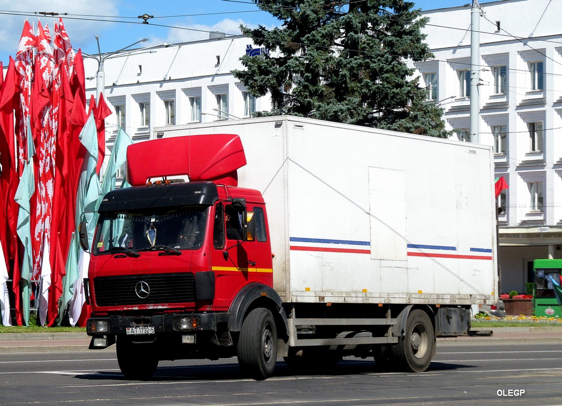 Минская область, № АТ 1732-5 — Mercedes-Benz SK (общ. мод.)