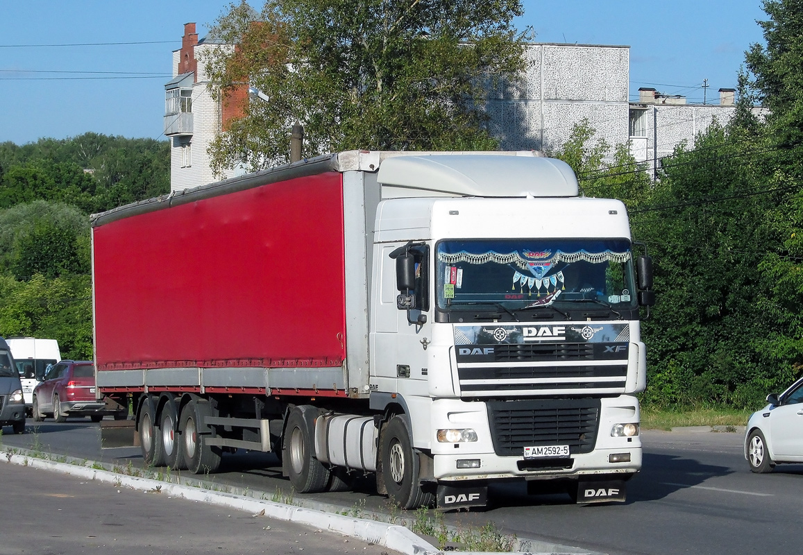 Минская область, № АМ 2592-5 — DAF XF105 FT