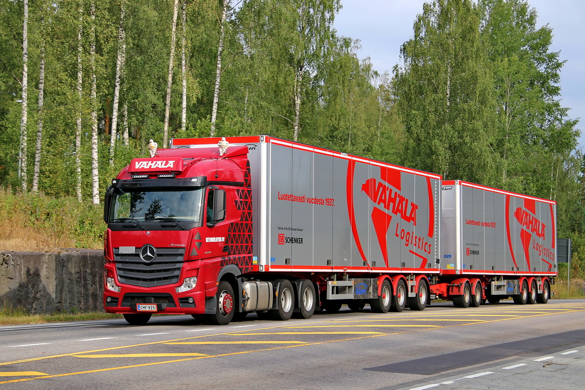 Финляндия, № CMF-925 — Mercedes-Benz Actros ('2011)