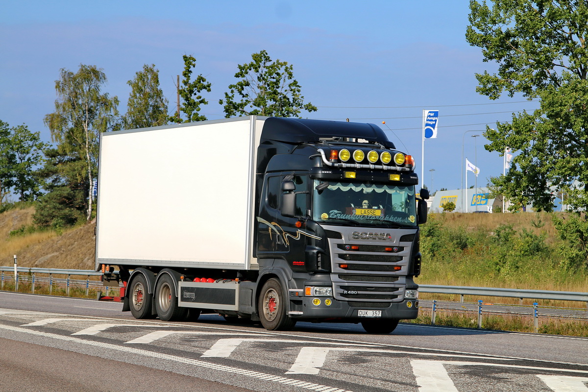 Швеция, № DUK 357 — Scania ('2009) R480