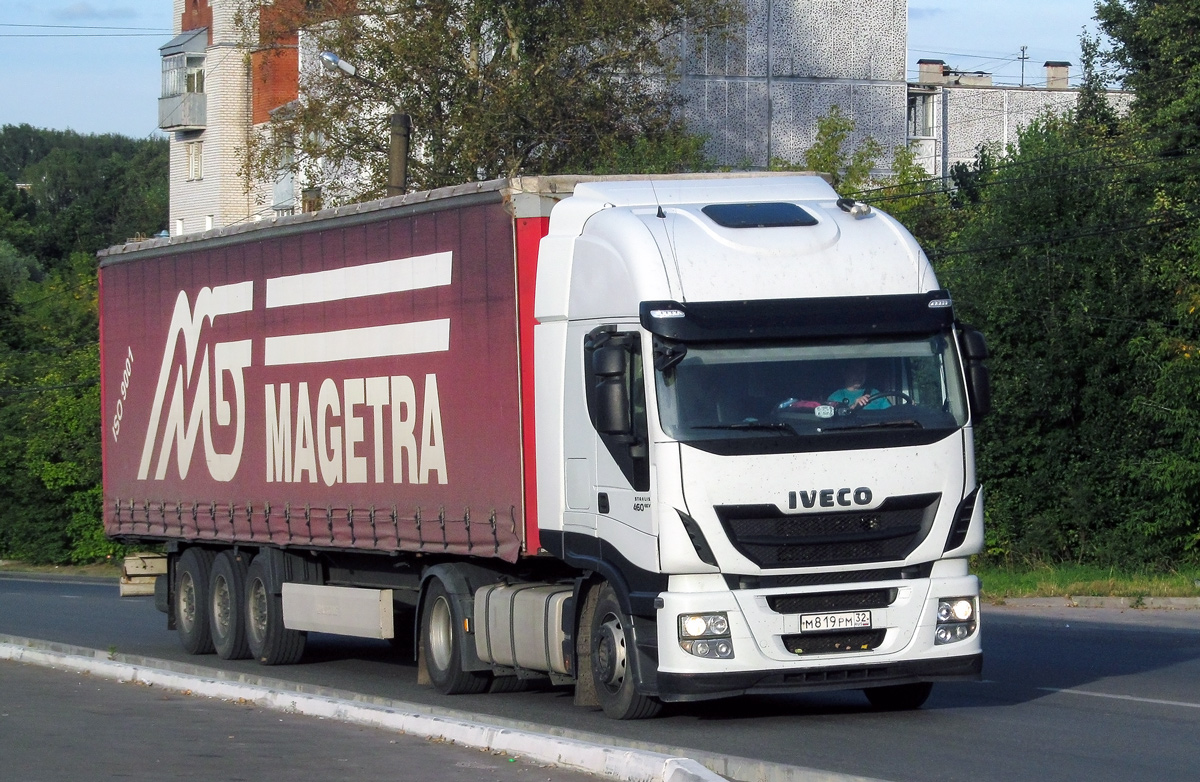 Брянская область, № М 819 РМ 32 — IVECO Stralis ('2012)